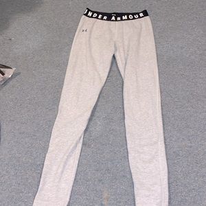 gray under armour leggings
